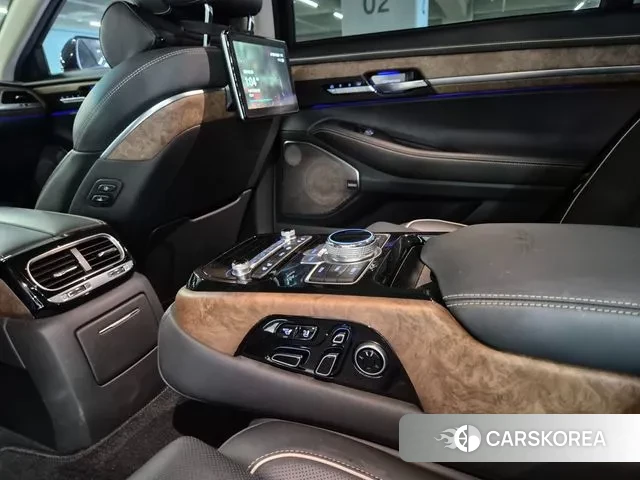 Genesis G90 2019 Черный из Кореи, фото 5