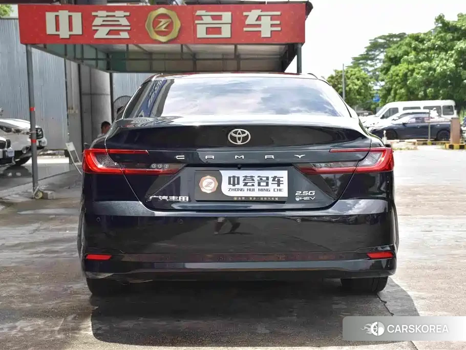 Toyota Camry 2024 Черный из Китая, фото 5