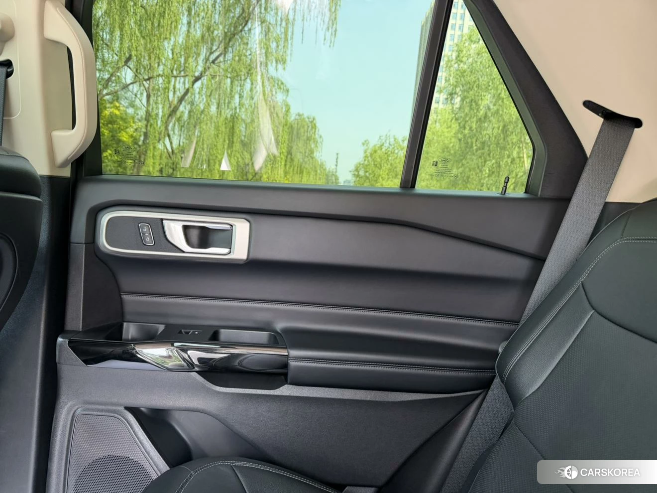 Ford Explorer 2020 Белый из Китая, фото 5