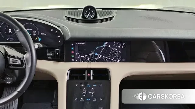 Porsche Taycan 2021 Серый из Кореи, фото 5