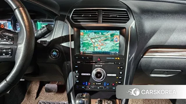 Ford Explorer 2018 Белый из Кореи, фото 5