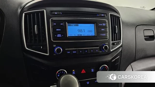 Hyundai The New Grand Starex 2021 Белый из Кореи, фото 5