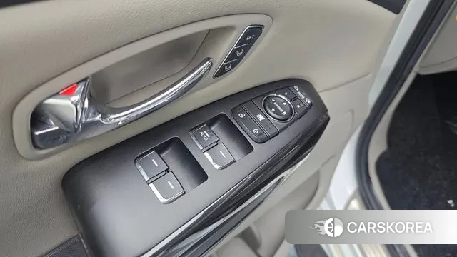 Kia The New Carnival 2019 Белый из Кореи, фото 5