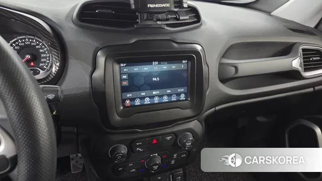 Jeep Renegade 2021 Белый из Кореи, фото 5