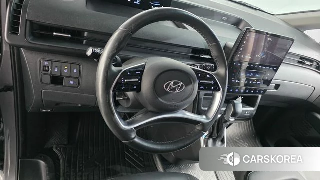 Hyundai Staria 2023 Серебристо-серый из Кореи, фото 5