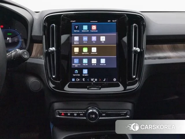 Volvo XC40 Richards 2024 Белый из Кореи, фото 5