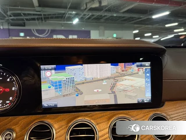 Mercedes-Benz E-Class W213 2019 Белый из Кореи, фото 5