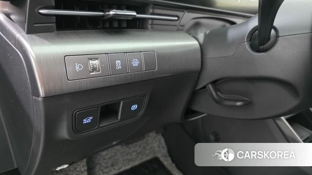 Hyundai Kona Hybrid (SX2) 2023 Серебристо-серый из Кореи, фото 5