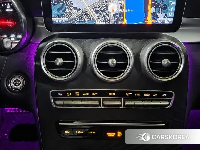 Mercedes-Benz C-Class W205 2019 Белый из Кореи, фото 5