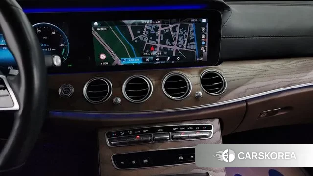 Mercedes-Benz E-Class W213 2021 Серый из Кореи, фото 5