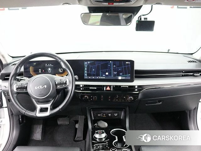 Kia The New K5 3rd generation 2024 Белый из Кореи, фото 5
