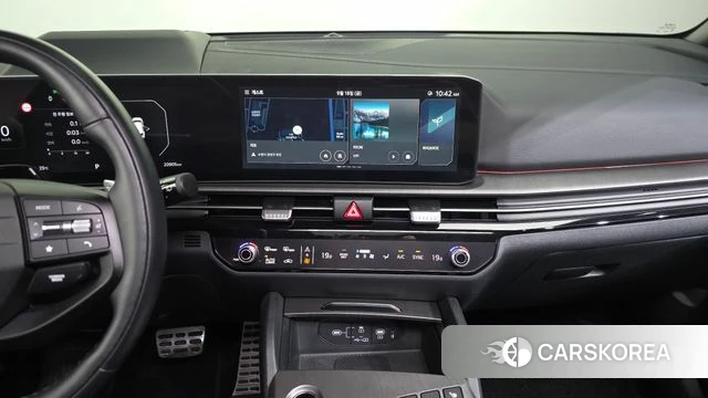Kia The New Sportage 5th Generation Hybrid 2025 Черный из Кореи, фото 5