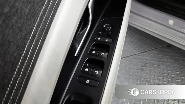 Hyundai Avante (CN7) 2020 Серебристо-серый из Кореи, фото 5