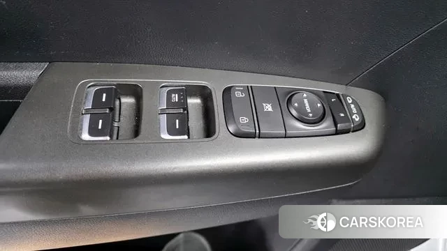 Kia Sportage The Bold 2020 Серебристо-серый из Кореи, фото 5