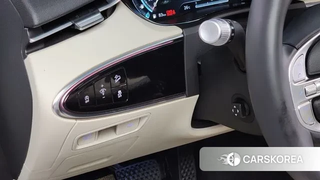 Genesis GV70 2023 Белый из Кореи, фото 5