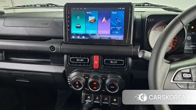 Suzuki Jimny 2023 Черный из Кореи, фото 5