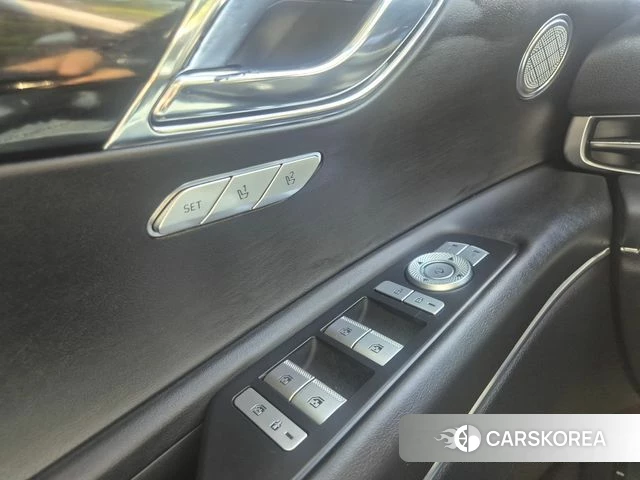 Genesis GV80 2022 Черный из Кореи, фото 5