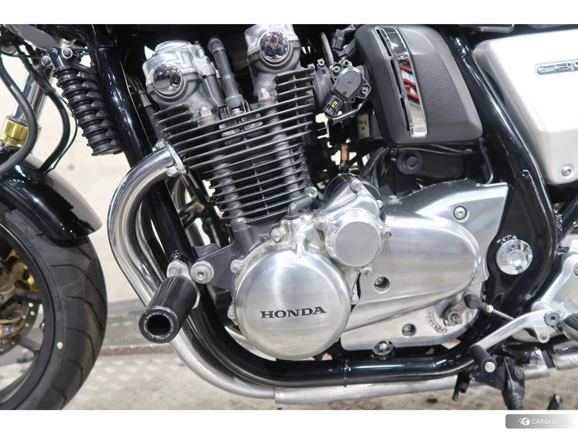 Проданный Honda CB1100RS id 4184852 из Японии, фото 2