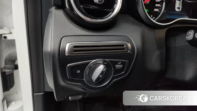 Mercedes-Benz C-Class W205 id 3324466 из Кореи 5