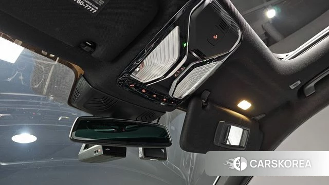 BMW 7 Series (G11) 2018 Белый из Кореи, фото 5