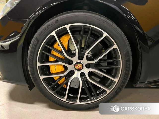 Porsche Panamera (971) 2021 Черный из Кореи, фото 5