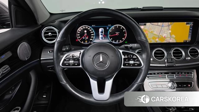 Mercedes-Benz E-Class W213 2020 Серый из Кореи, фото 5
