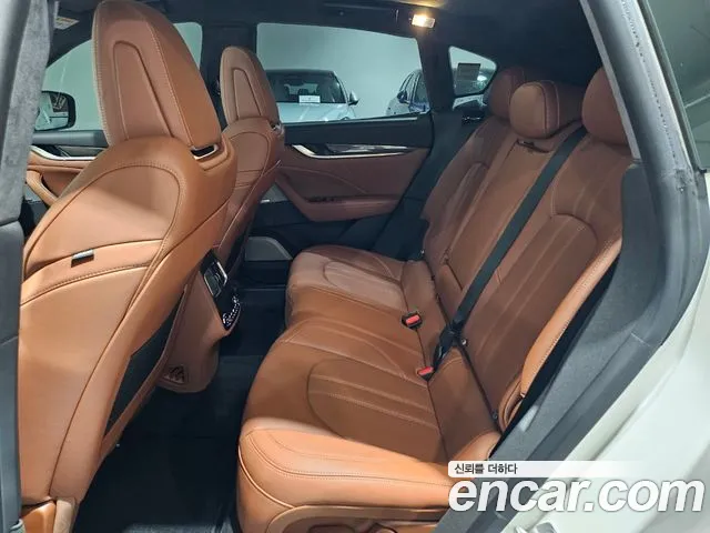 Maserati Levante 2023 Белый из Кореи, фото 5