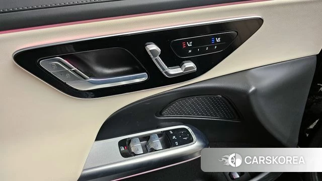 Mercedes-Benz E-Class W214 2025 Черный из Кореи, фото 5