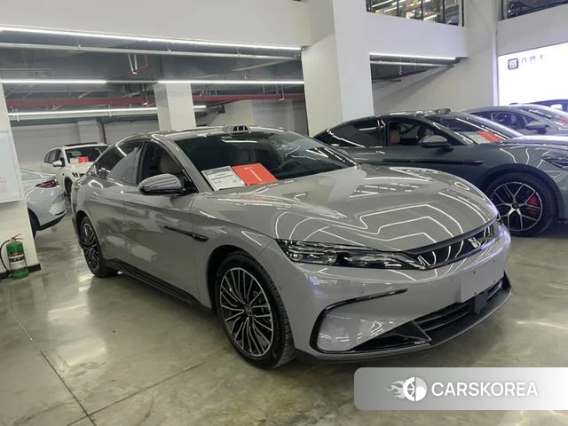 BYD Han DM 2025 Темно-серый из Китая, фото 5