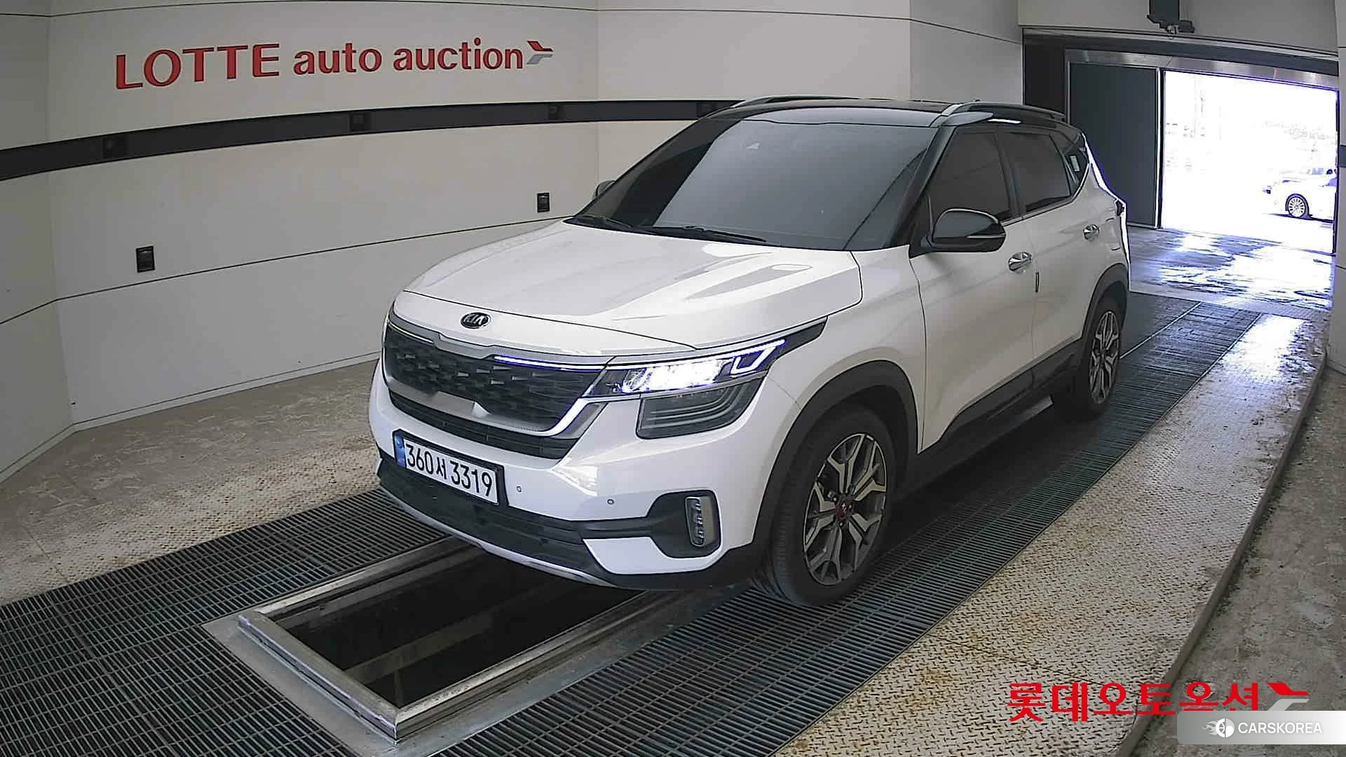 Kia Seltos 2020 Белый из Кореи, фото 5