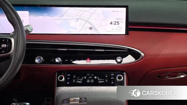 Genesis GV70 2024 Белый из Кореи, фото 5