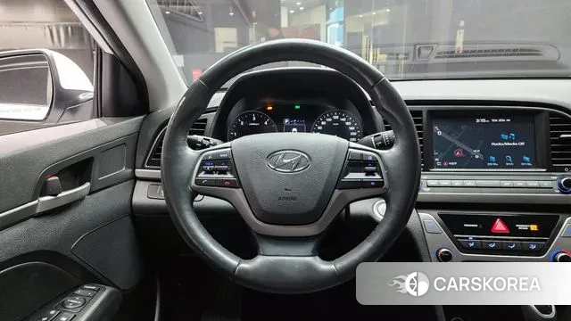 Hyundai Avante AD 2018 Белый из Кореи, фото 5