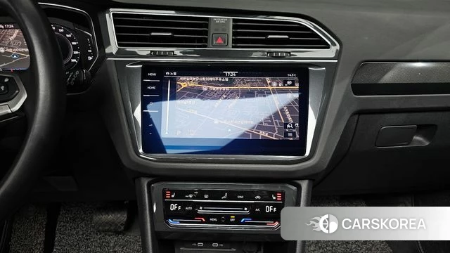 Volkswagen Tiguan second Generation 2022 Черный из Кореи, фото 5