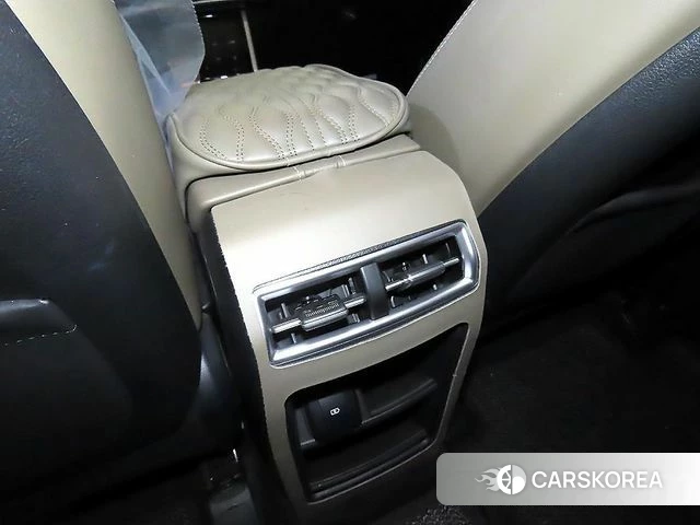 Ssangyong Torres 2022 Светло-зеленый из Кореи, фото 5