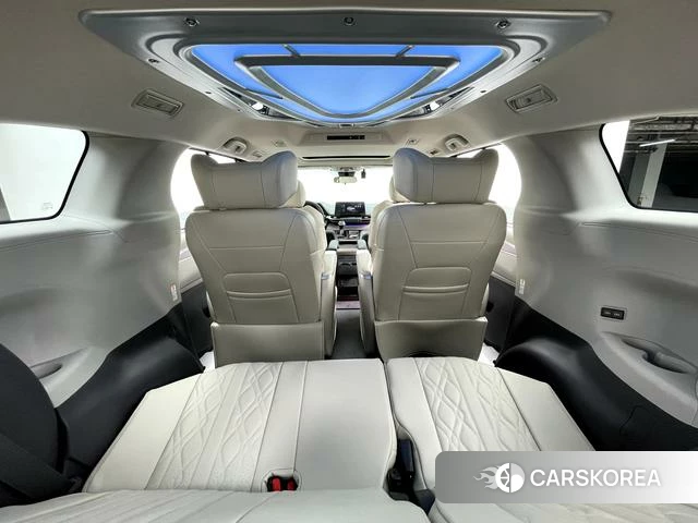 Toyota Saina 2026 Черный из Китая, фото 5