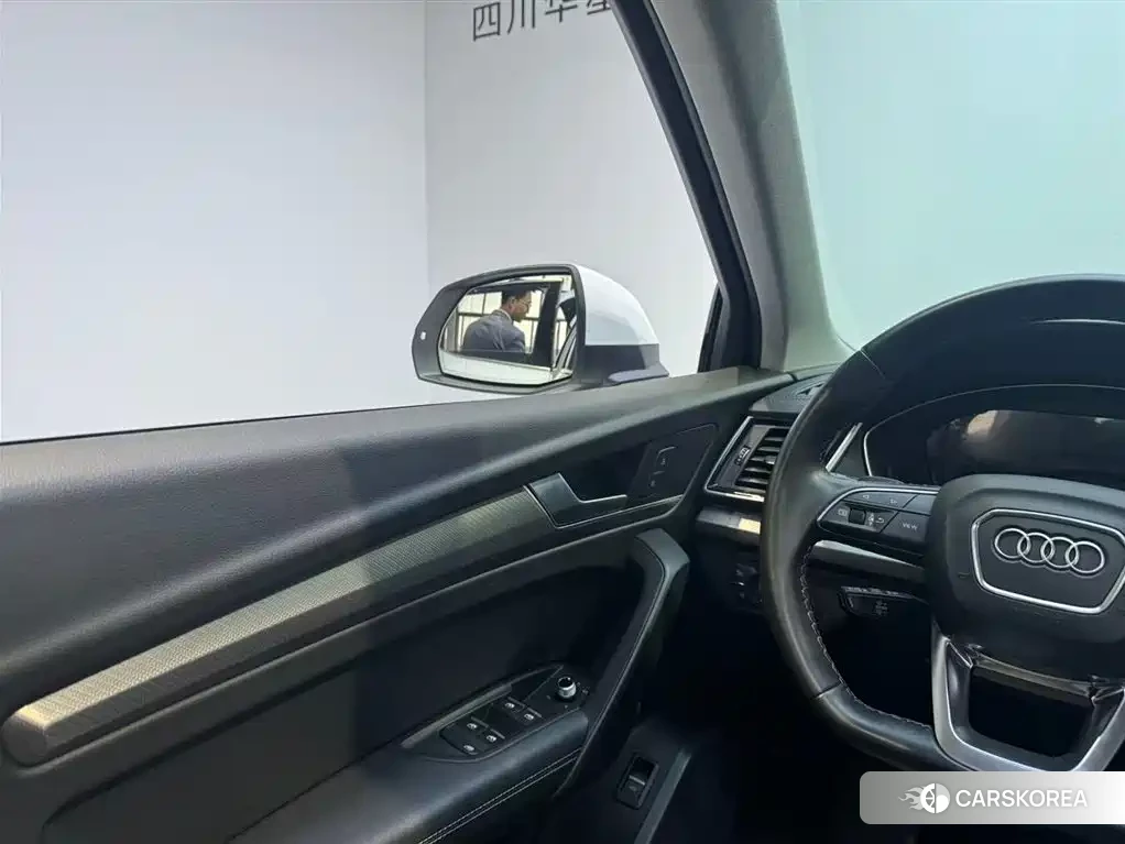 Audi Q5L 2022 Белый из Китая, фото 5