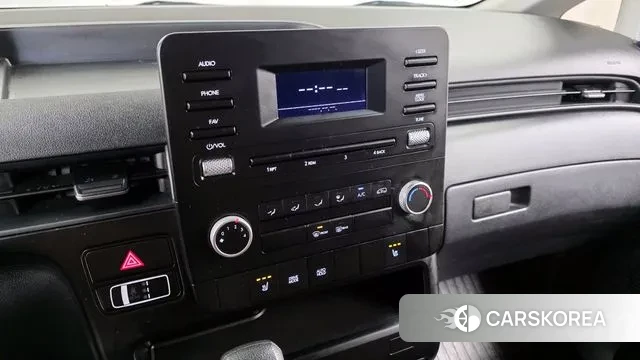 Hyundai Staria 2023 Серый из Кореи, фото 5