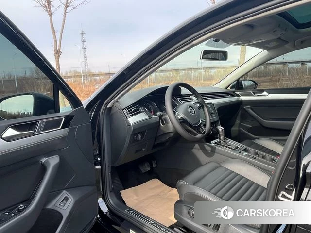 Volkswagen Magotan 2019 Черный из Китая, фото 5