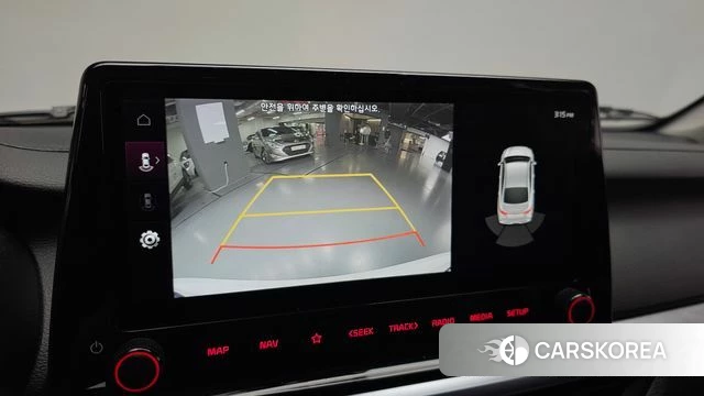 Kia The New K3 2nd generation 2022 Белый из Кореи, фото 5