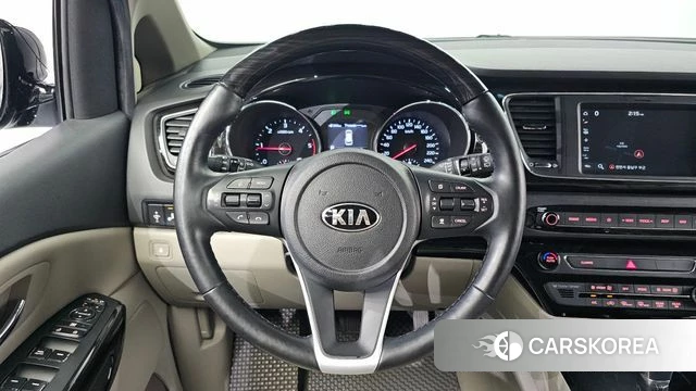 Kia The New Carnival 2018 Черный из Кореи, фото 5