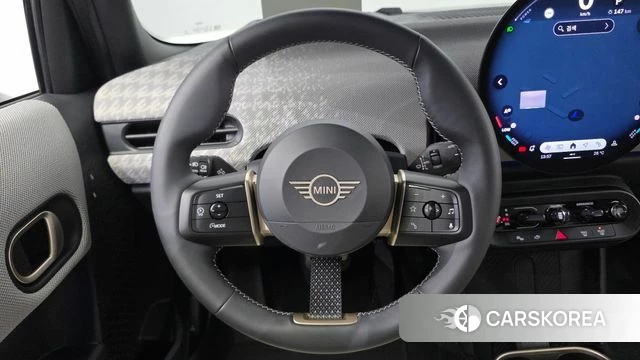 Mini Cooper S 4th Generation 2024 Черный из Кореи, фото 5