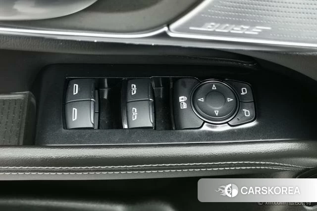 Cadillac CT4 2024 Черный из Китая, фото 5