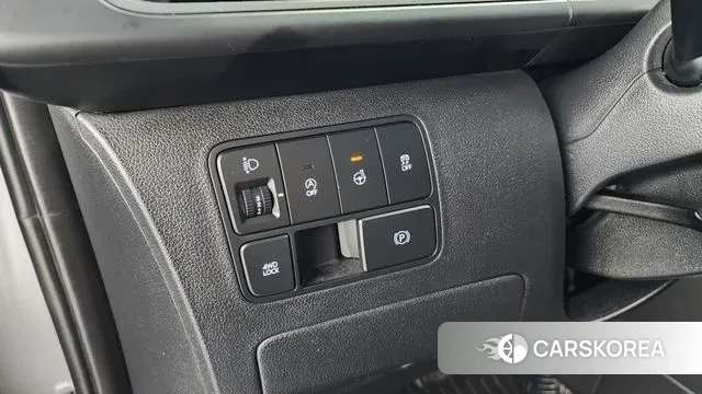 Hyundai Staria 2023 Серебряный из Кореи, фото 5