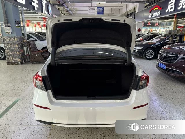 Honda Civic 2022 Белый из Китая, фото 5