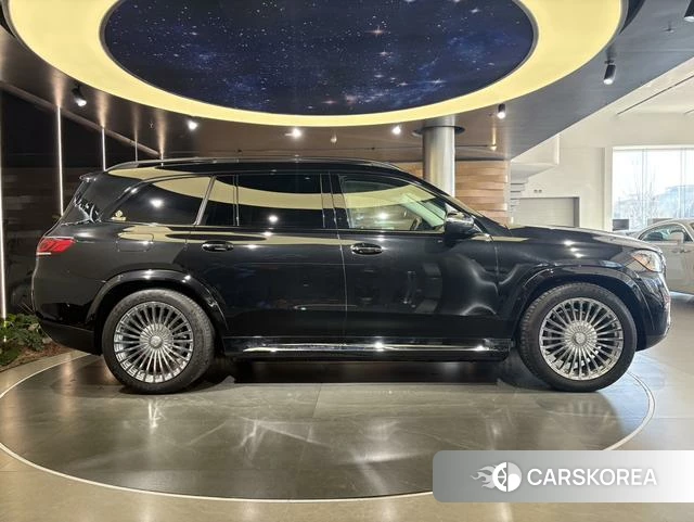 Mercedes-Benz GLS 2023 Черный из Китая, фото 5