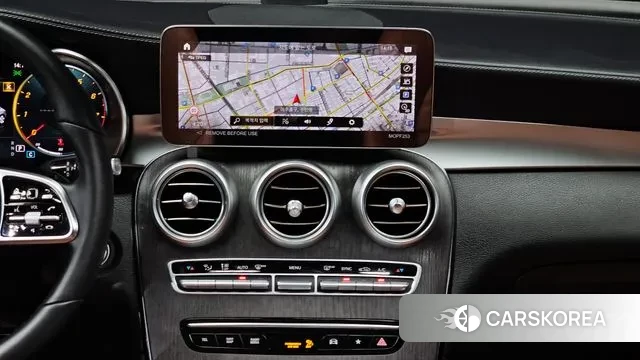 Mercedes-Benz GLC-Class X253 2023 Белый из Кореи, фото 5