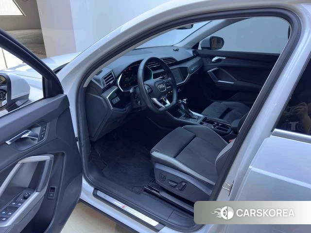 Audi Q3 2022 Белый из Китая, фото 5