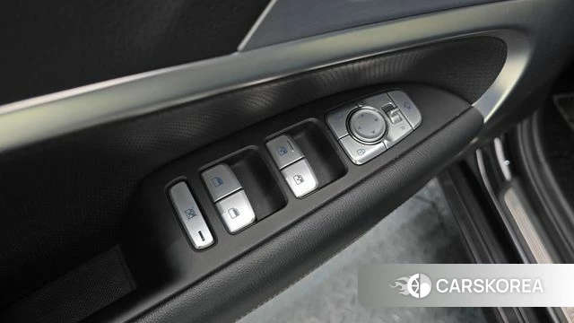 Genesis G70 2019 Черный из Кореи, фото 5