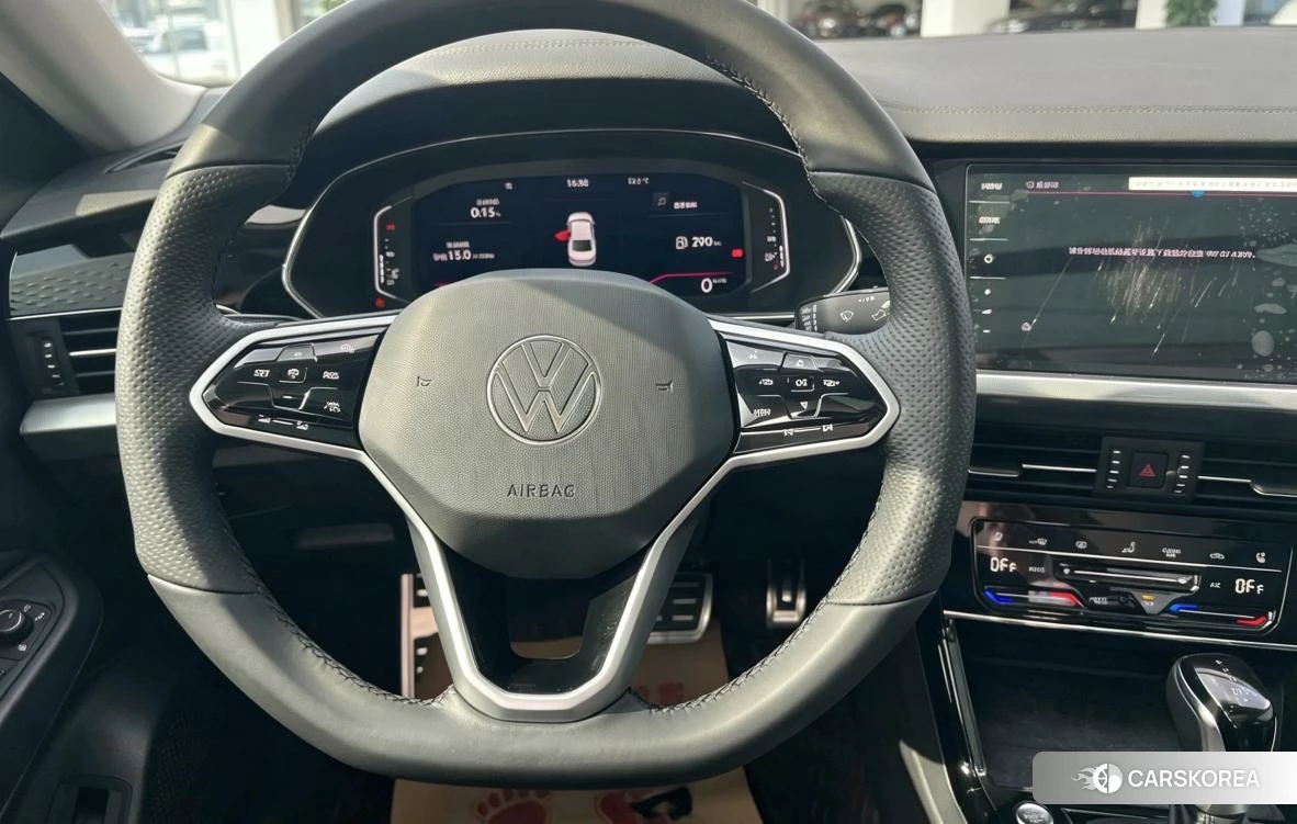 Volkswagen Passat 2023 Черный из Китая, фото 5