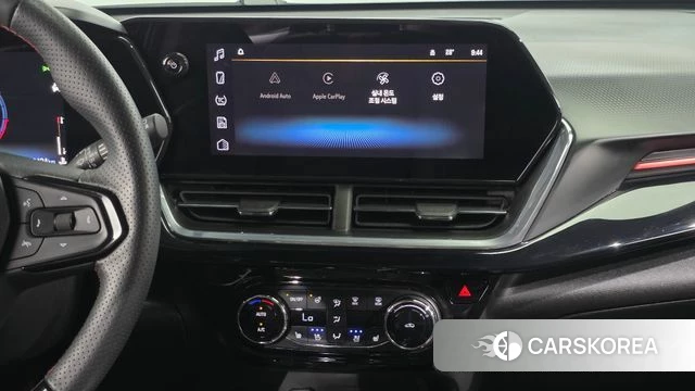 Chevrolet (GM Daewoo) Trax Crossover 2024 Черный из Кореи, фото 5